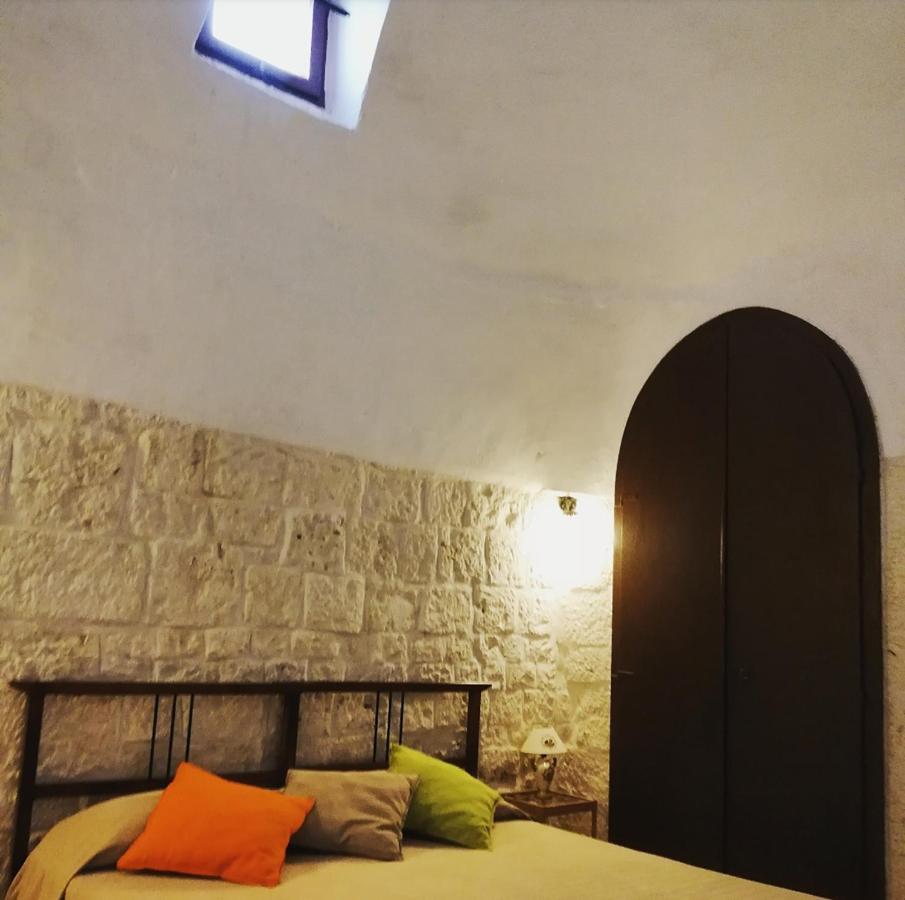 アルベロベッロ Trulli Panoramici Bed & Breakfast エクステリア 写真